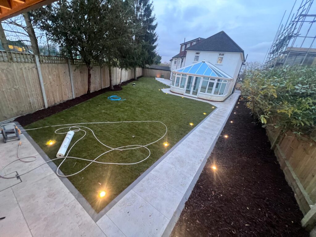 b4b3bbdd 1bb6 475f 9f7c 9ff2ac1a704a 2