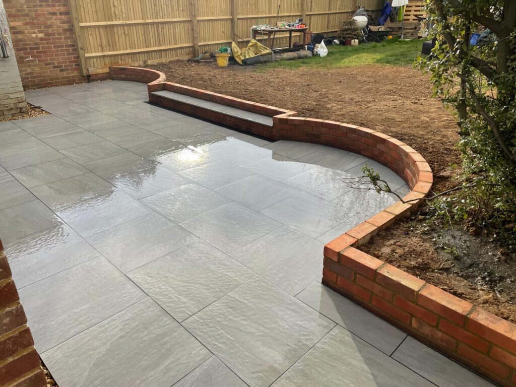 dd4fe8c5 9e81 4bf6 96e2 57b744b85af7 2