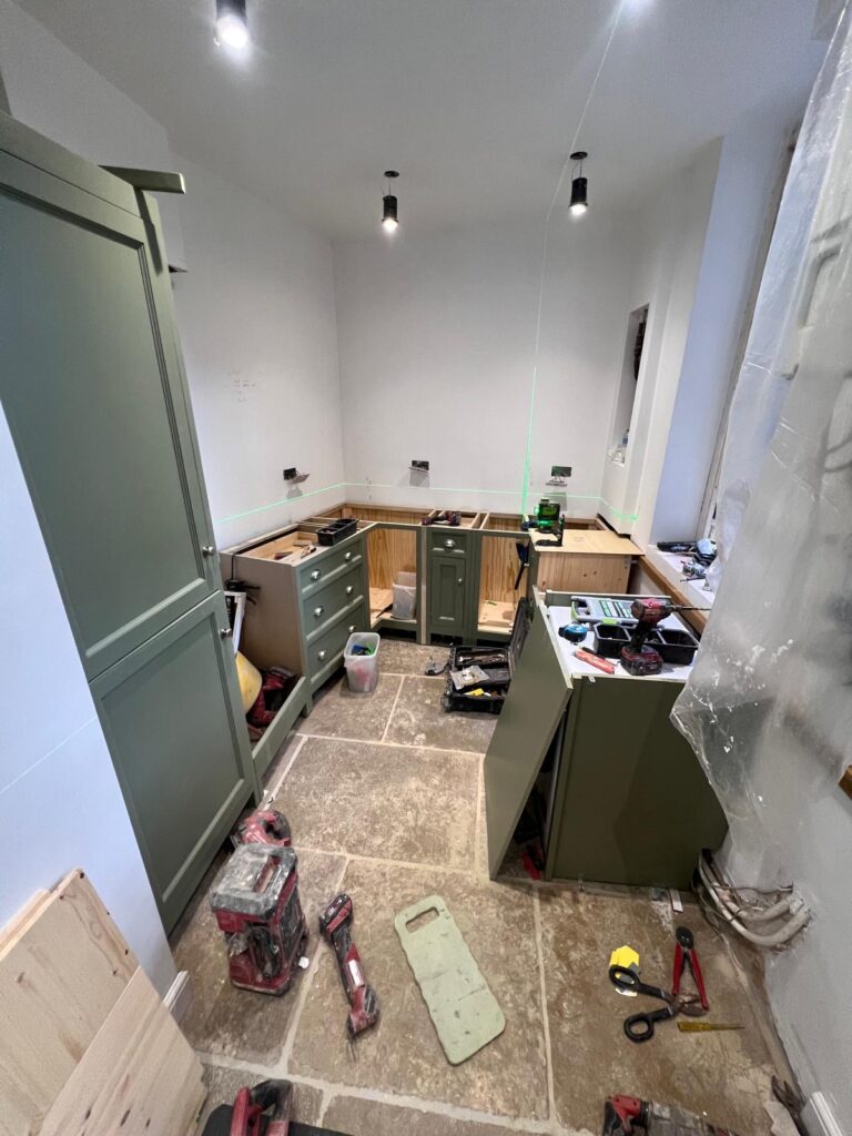 f8e831a5 bddb 40ad bf63 a5c7a10d905c